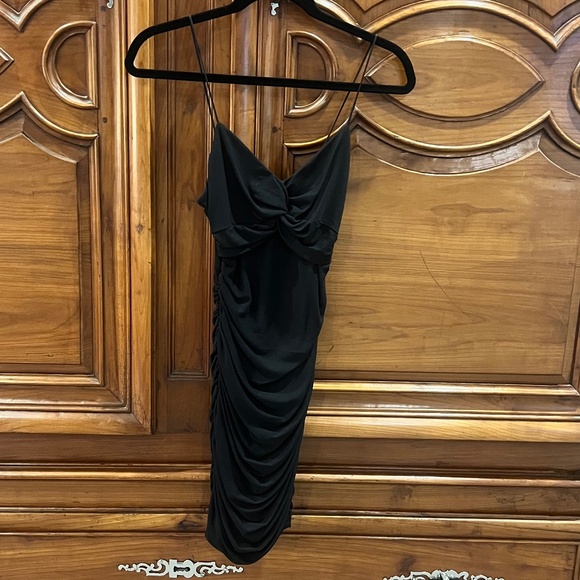 NWT That's So Fetch Black Ruched Stretch Spaghetti Strap  Mini Dress Size 6 - Picture 1 of 5
